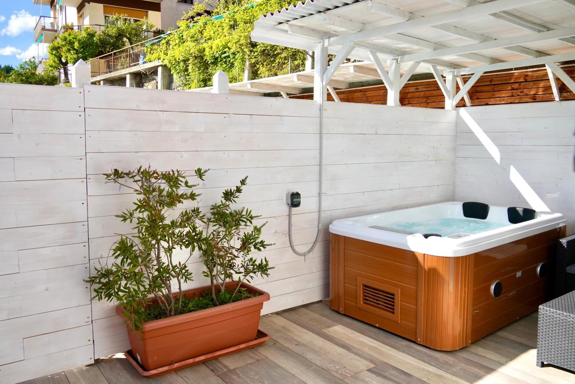 Starsbox Jacuzzi Privata E Piscina Vista Mare Hotel Celle Ligure Exterior foto